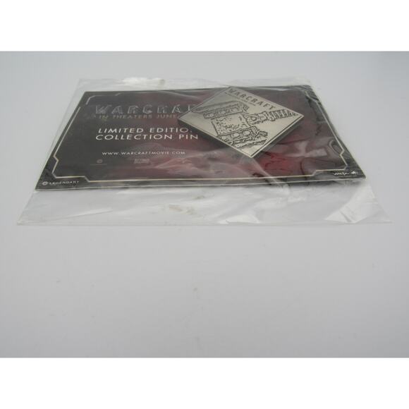 NEW Sealed Warcraft Movie Collection Pin Doomhammer Horde Limited Edition 2015 - Picture 4 of 12